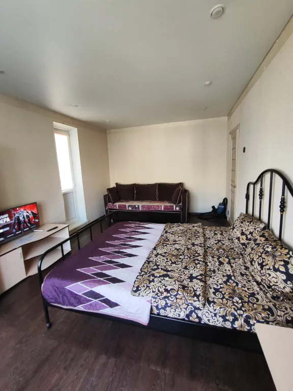 Квартира 1-комнатная Квартира — Тихвин