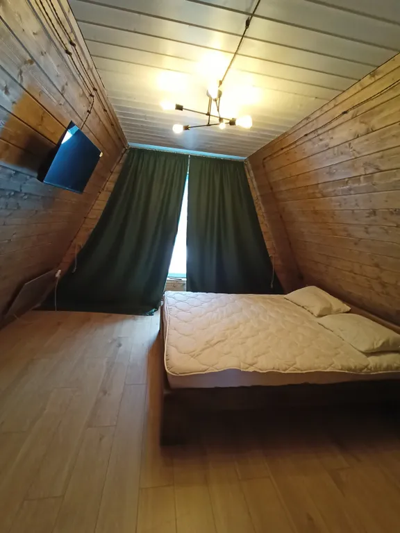 Домик в стиле А-frame шалаш