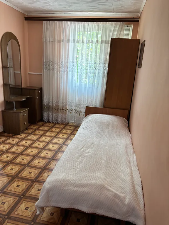 Квартира Квартира Отдельный этаж в доме у моря — Севастополь