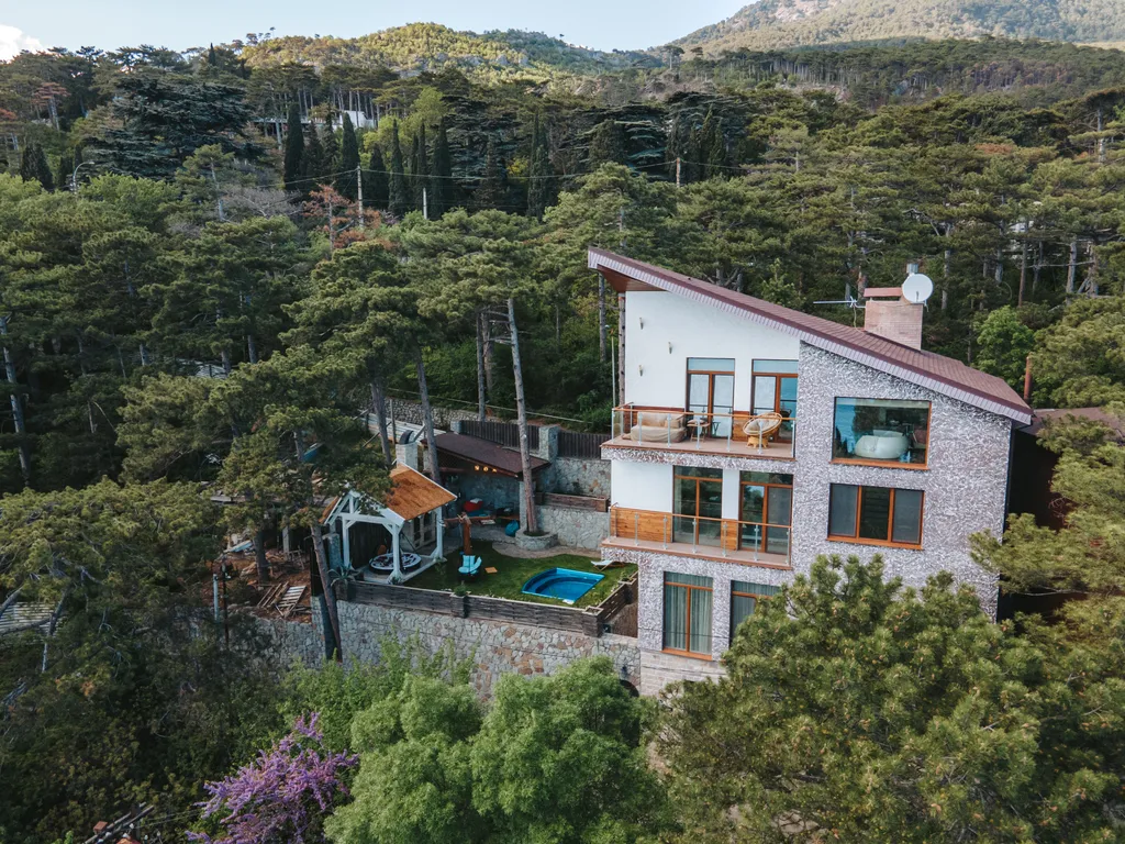 4-комнатный Дом