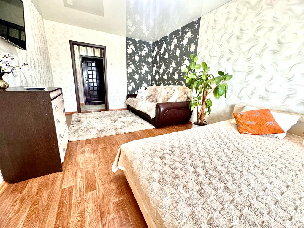 Уютная светлая, теплая квартира в центре города Уссурийска