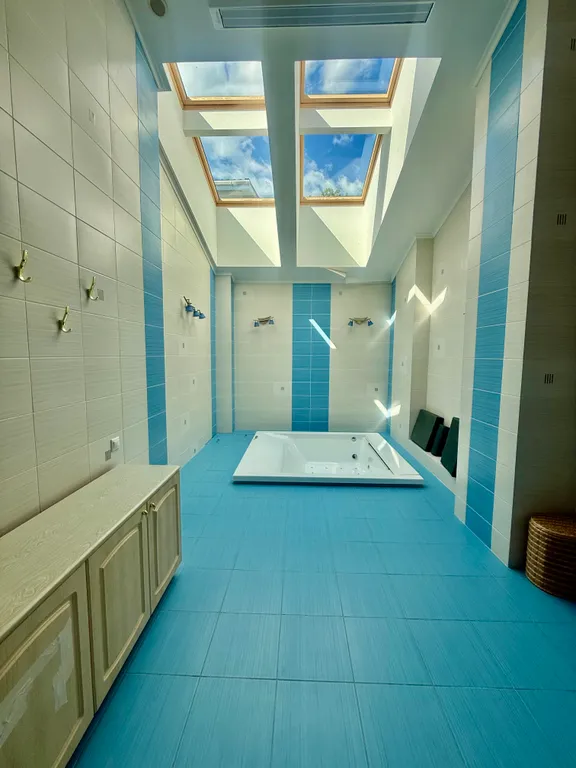 Вилла на берегу моря