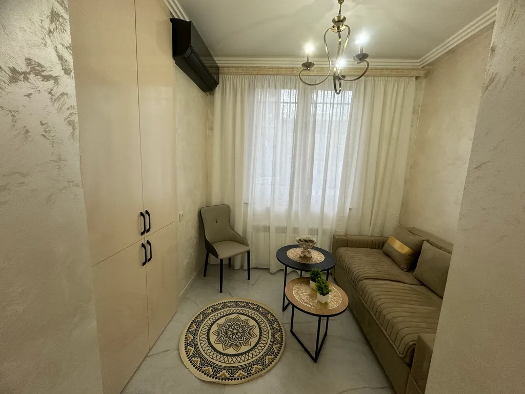 Квартира рядом с Площадью Республики