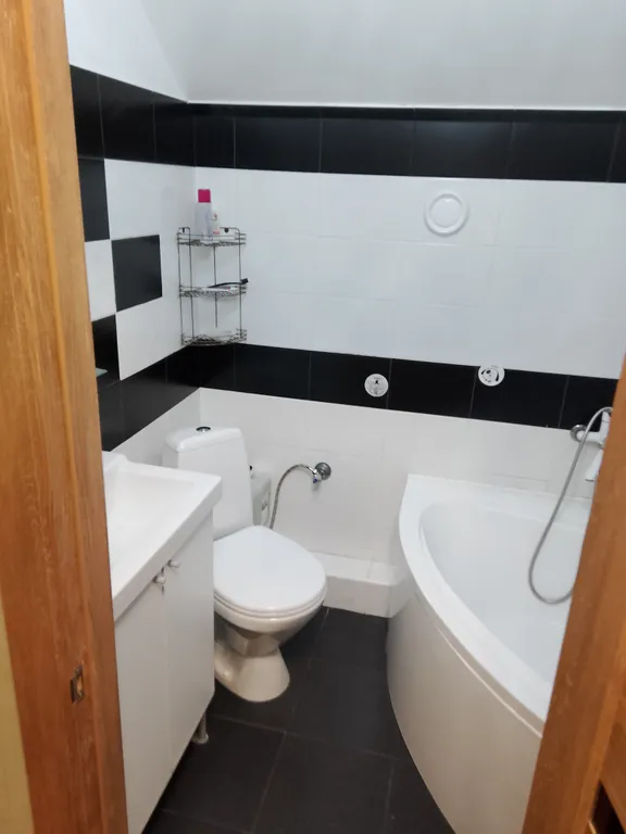 Уютный коттедж в черте города