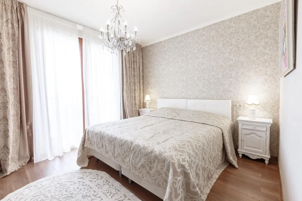 4-комнатная Квартира