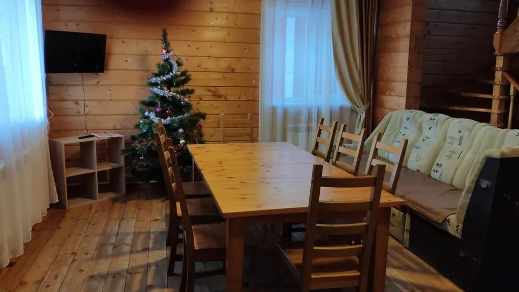 Дом №3 с видом на озеро Неро