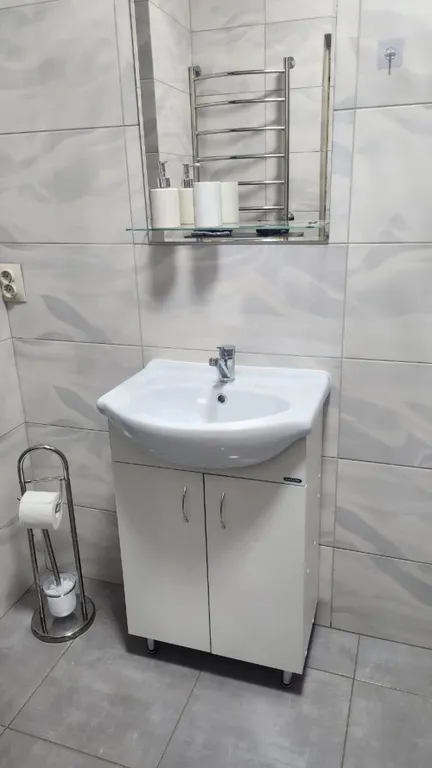 Уютная 1комнатная квартира jinis apart | тихий район центр за 12 минут