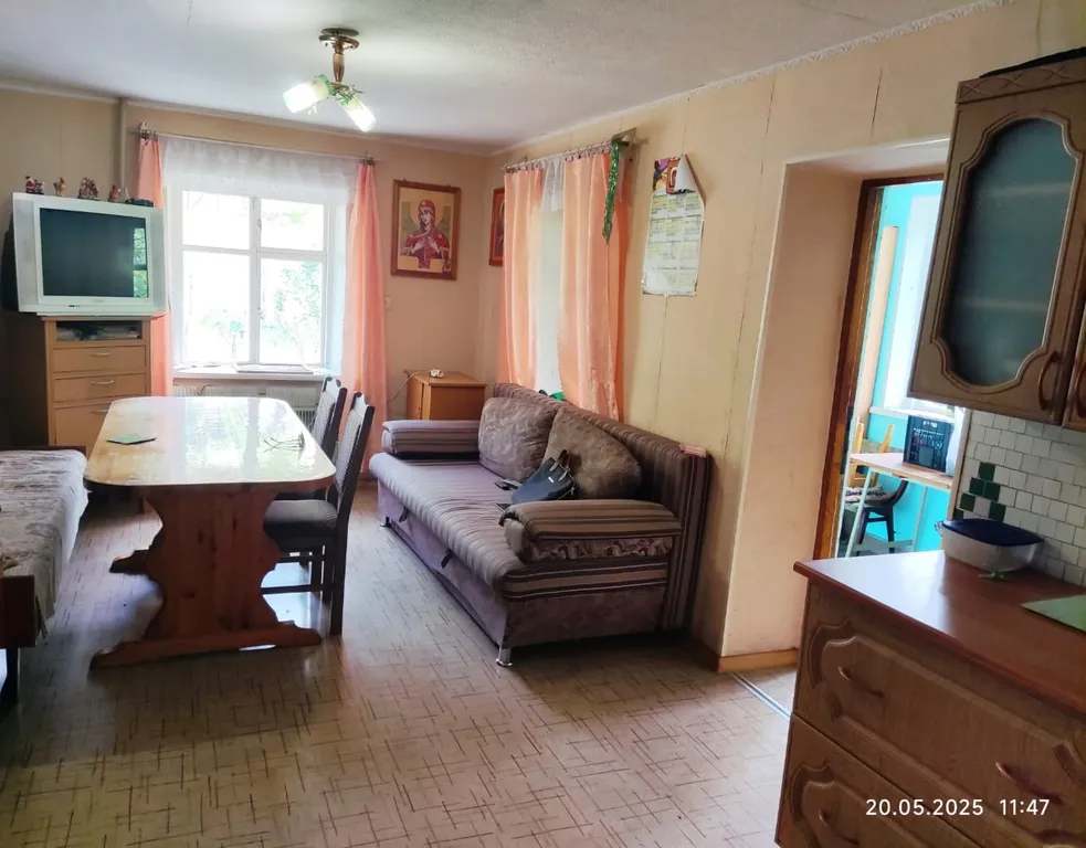 Большой дом у моря