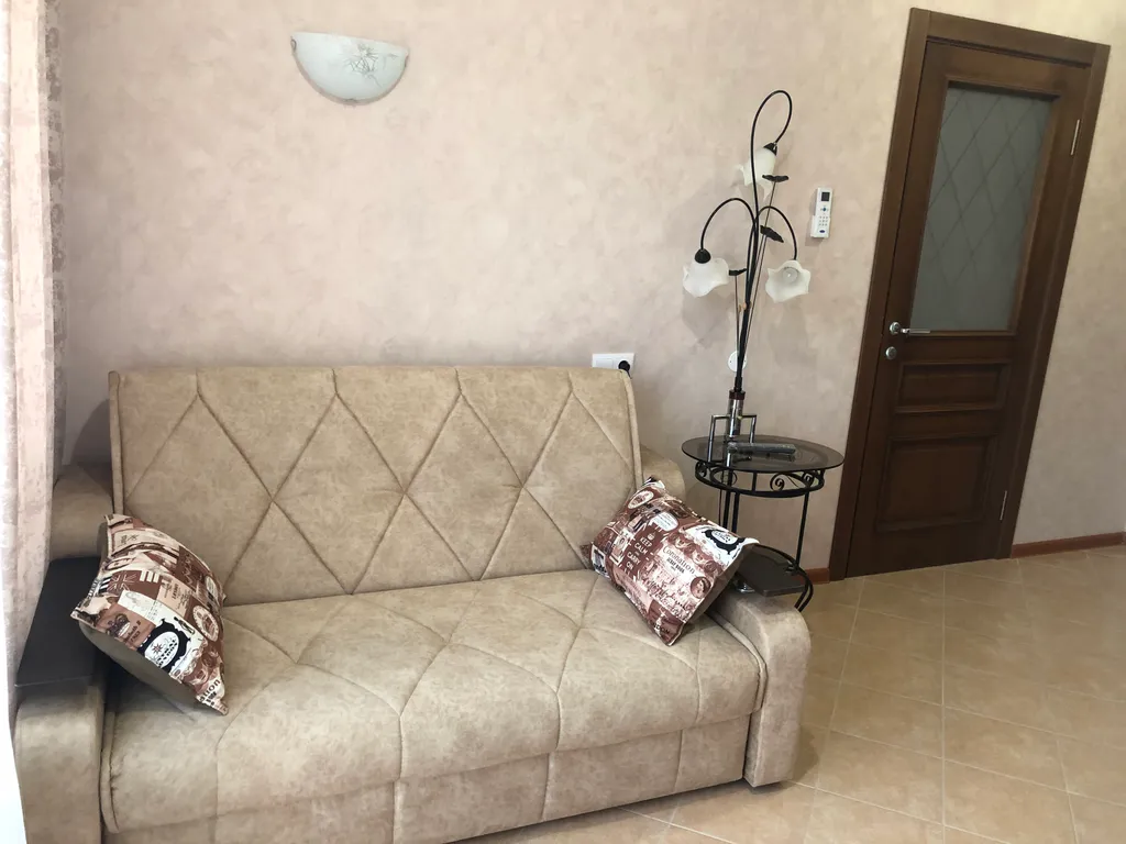 Квартира Квартира Комфортный двухкомнатный полулюкс с балконами — Геленджик