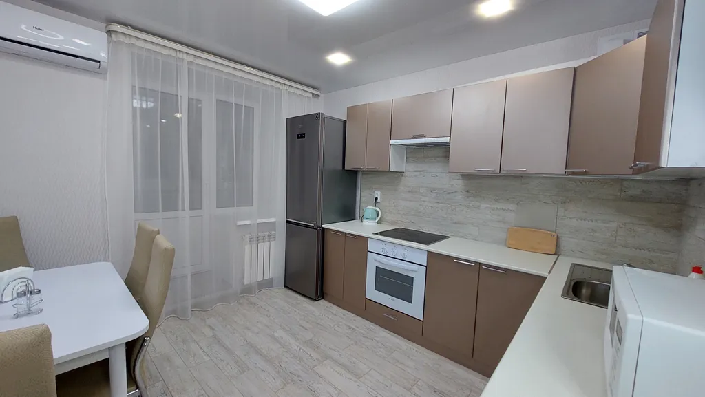 Уютная и чистая квартира с видом на Волгу