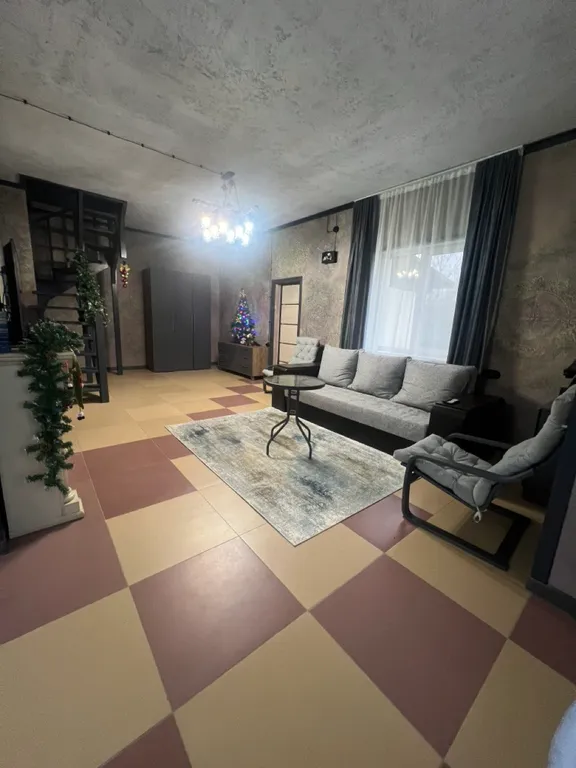 Загородный котедж с уютом и творчеством