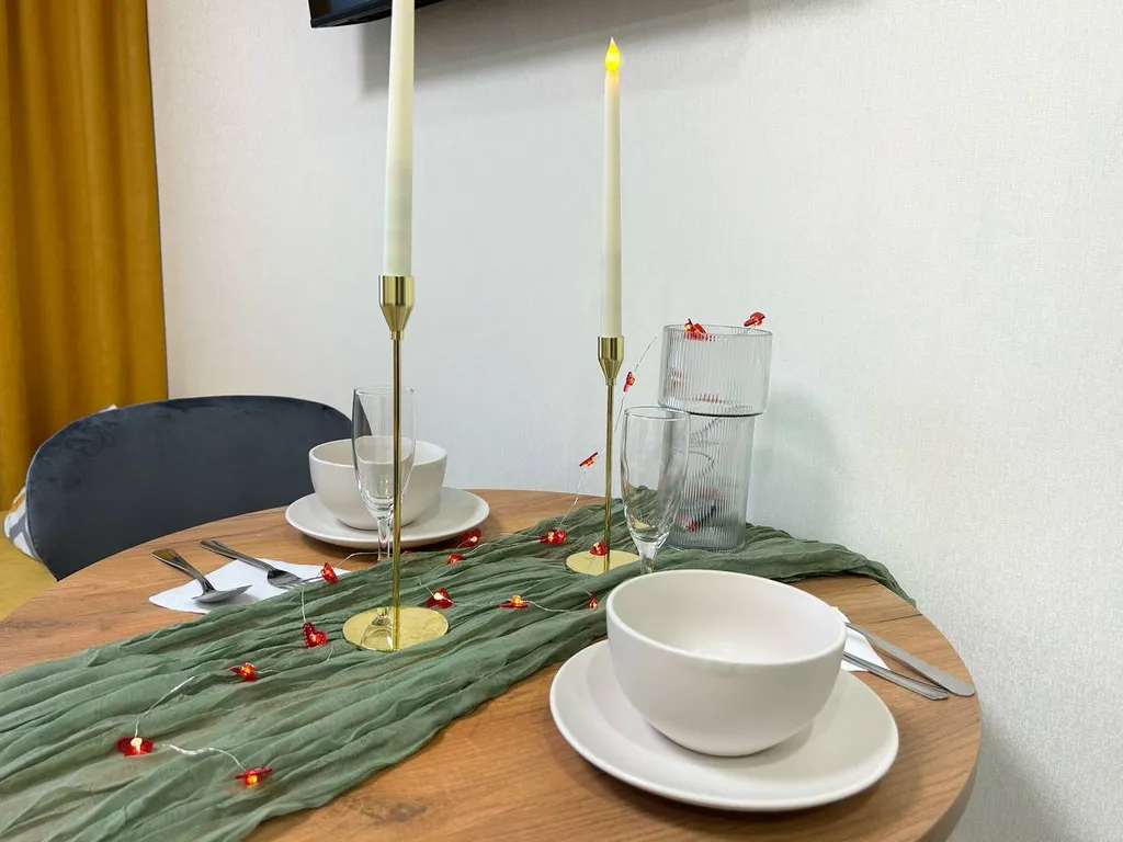 Современная евродушка у военной части