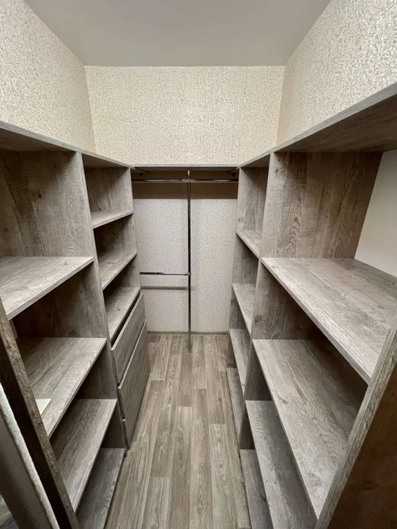 Квартира Двухкомнатная квартира рядом с ТЦ Июнь — Красноярск