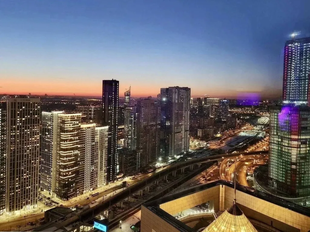 Квартира Квартира Sky City Moscow Уютная студия с Аэрохоккеем в Москва Сити. — Москва