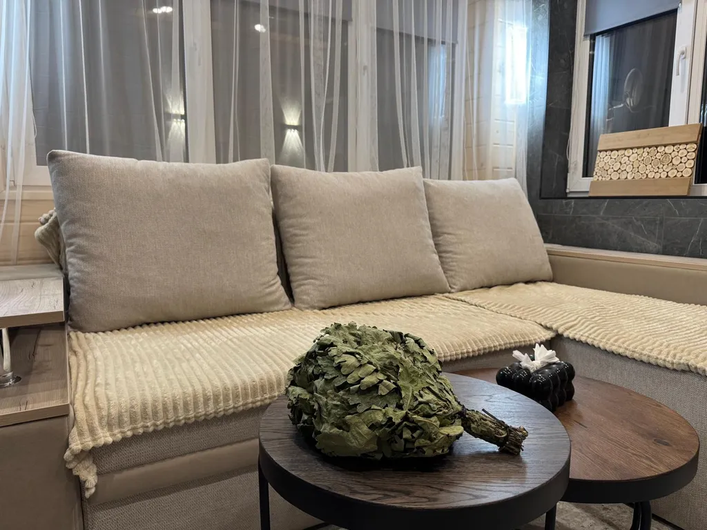 Загородная вилла в лесу