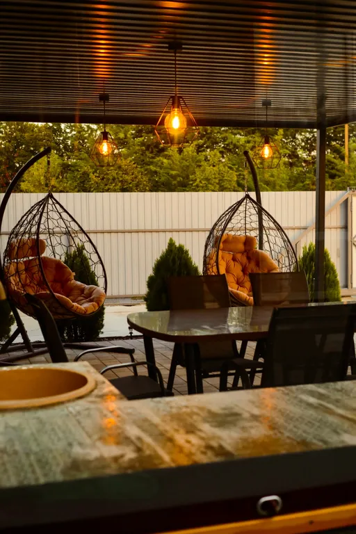 Коттедж Просторный комфортабельный коттедж — Медведовская