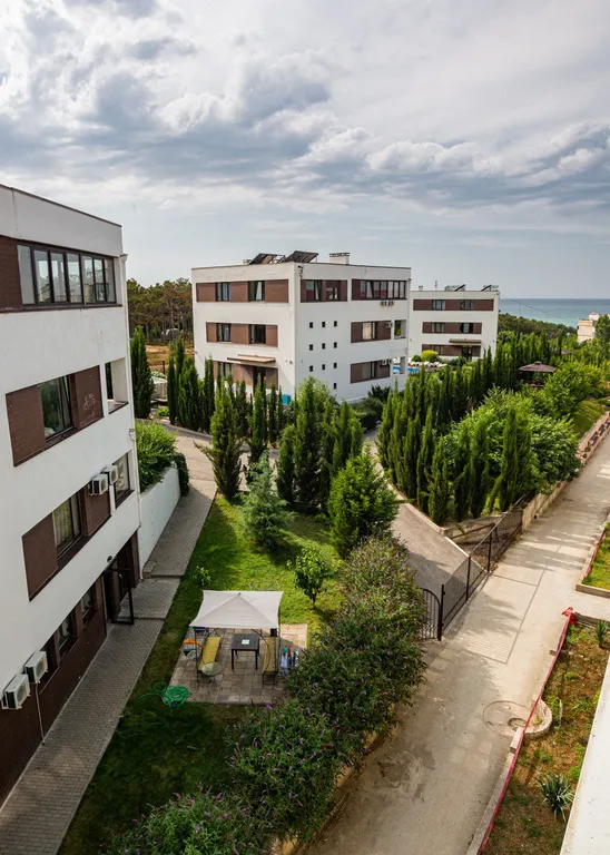 Квартира Квартира Большая студия со свежим ремонтом с видом на море — Севастополь