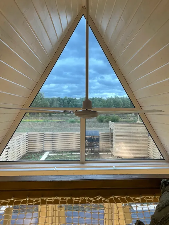 Коттедж Уютный треугольный дом с банным чаном на берегу Клязьмы — Павловский Посад