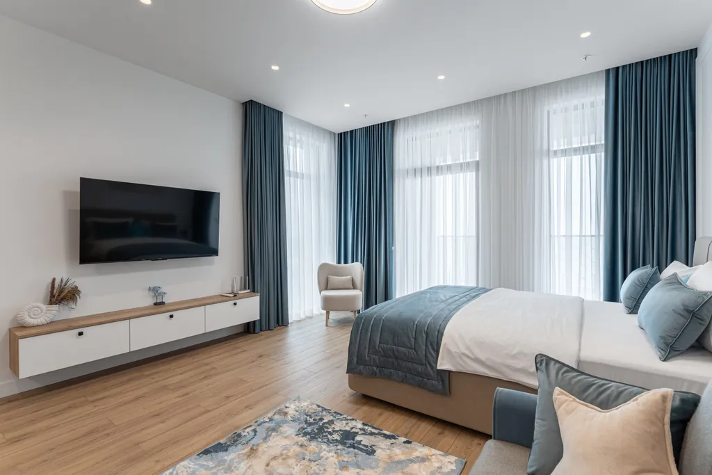 Морская волна с панорамным видом на море