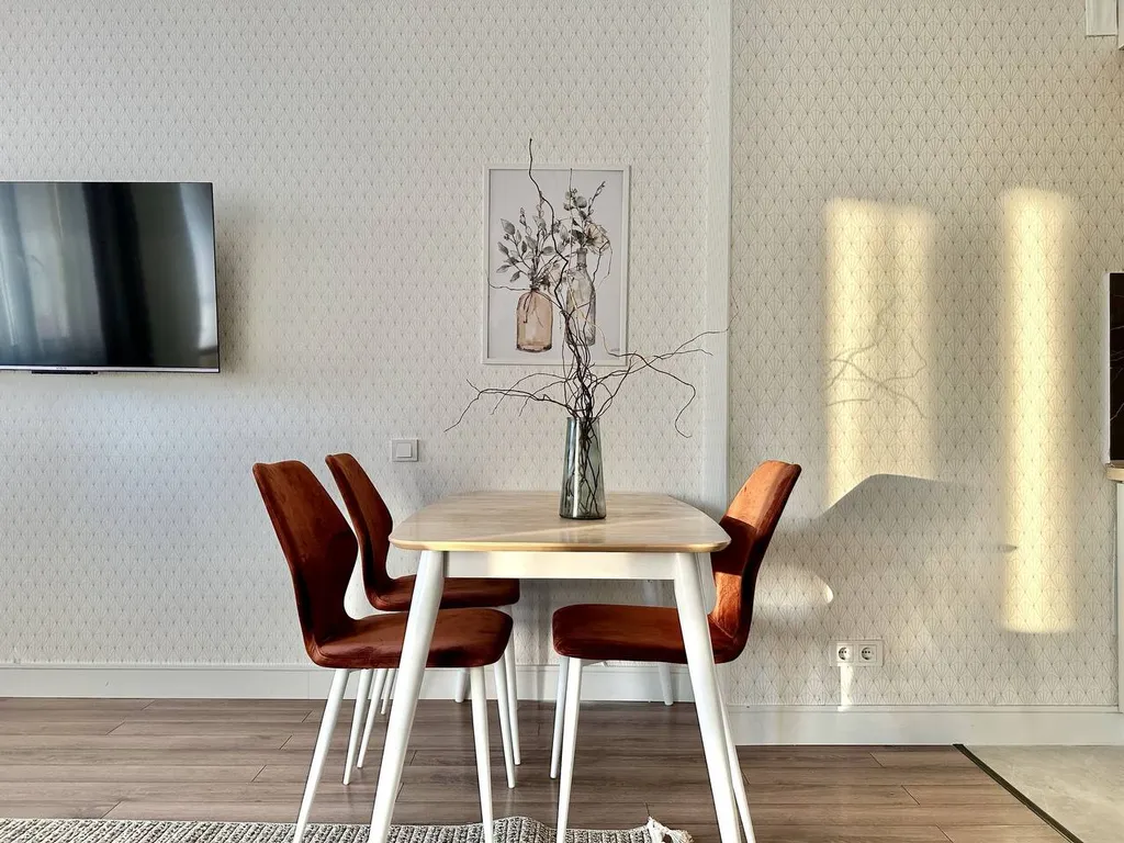 Утренний шепот с видом на горы