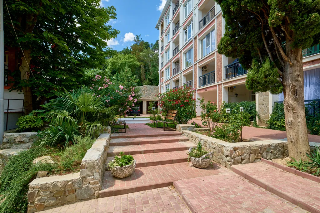 Новая квартира в центре с видом на море