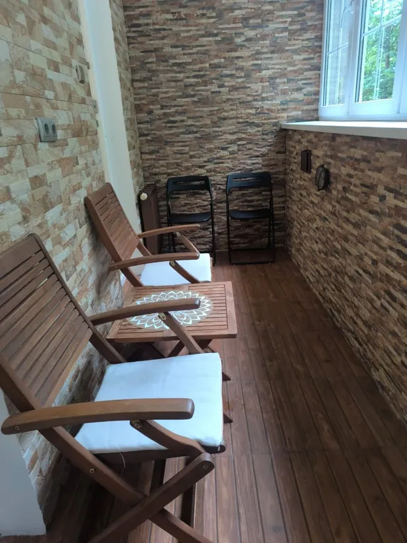 Просторная двухкомнатная квартира в курортном городе