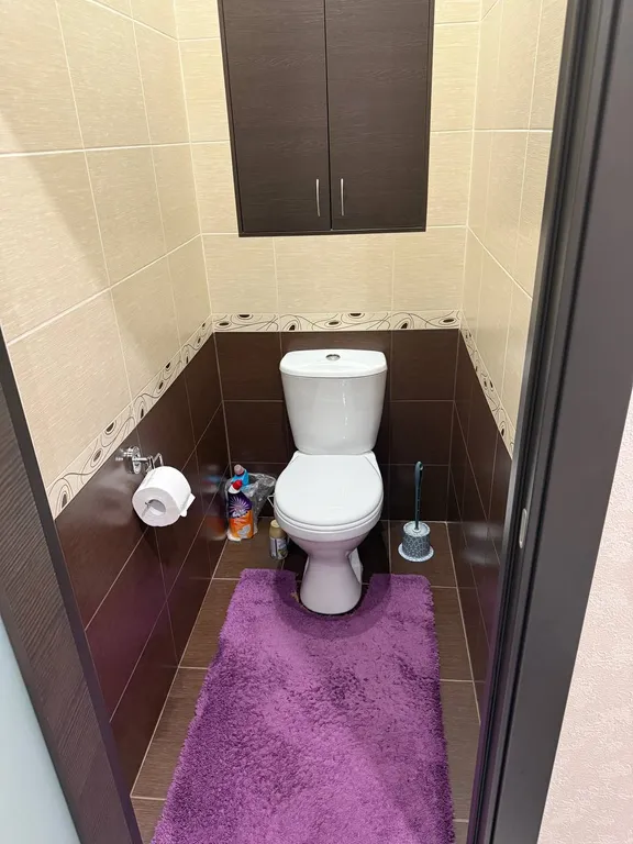 Двухкомнатная уютная большая квартира в районе с развитой инфраструктурой