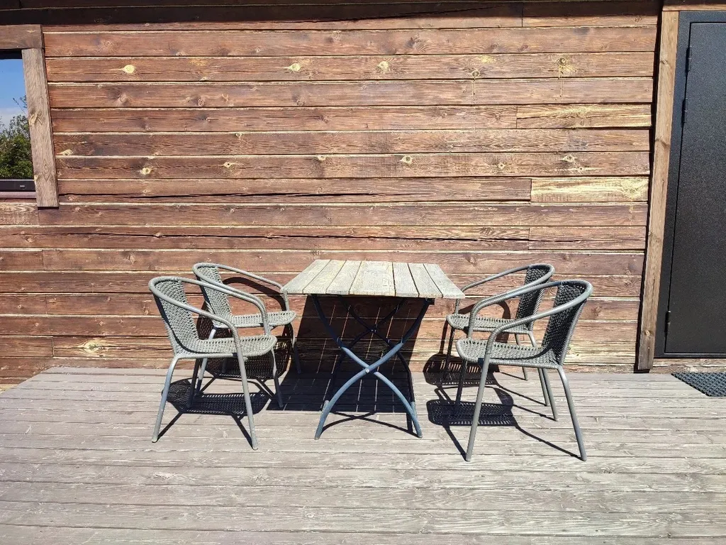 Уютный загородный дом в черте города