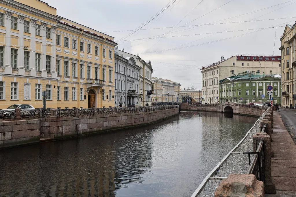 Трёшка рядом с Эрмитажем