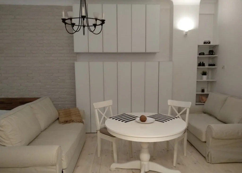 Евродвушка с кондиционером у метро