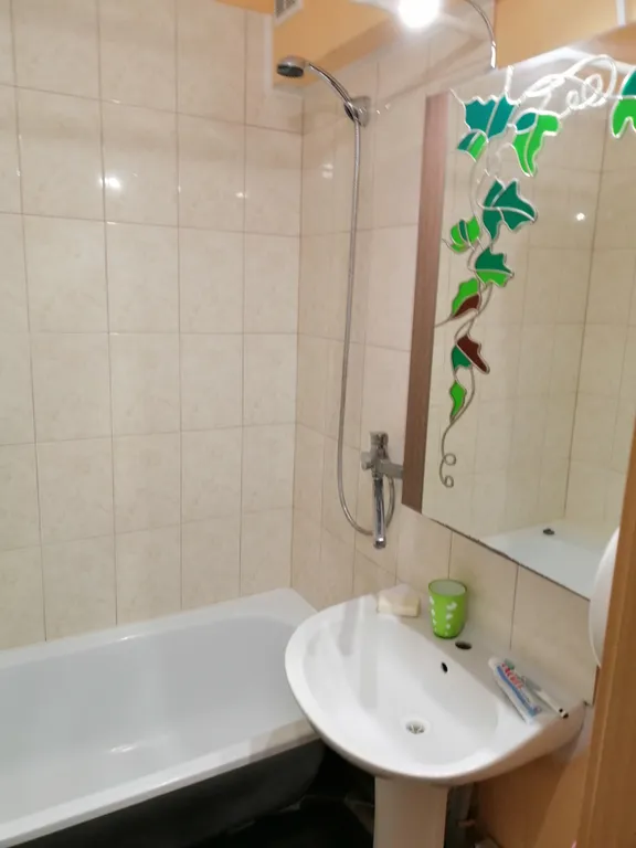 Комфортная 2-х комнатная квартира в центре города и рядом с морем