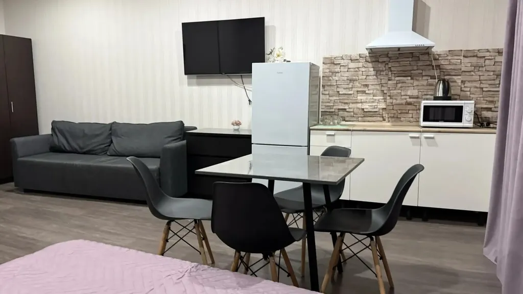 Квартира Комната — Пляхо