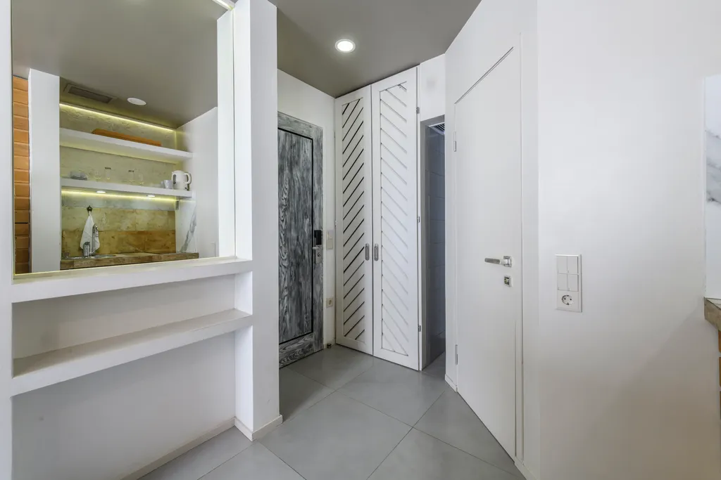 ЛАЙТ БЛЮ ДИЗАЙН-СТУДИЯ | 30 м² | Уют в стиле ростик с горным пейзажем!