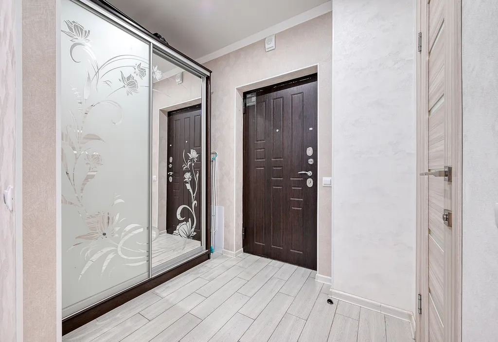 Евро 2-комнатная у Казино и Ред Арены 03 Я на Море