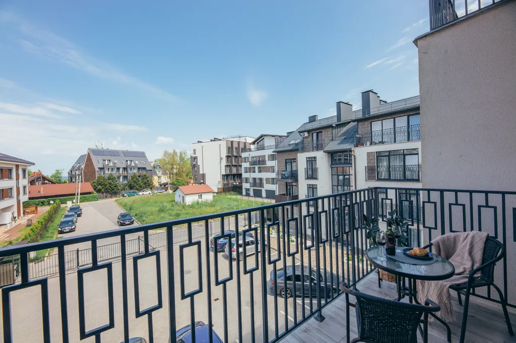 4-комнатная квартира в 100 метрах от моря