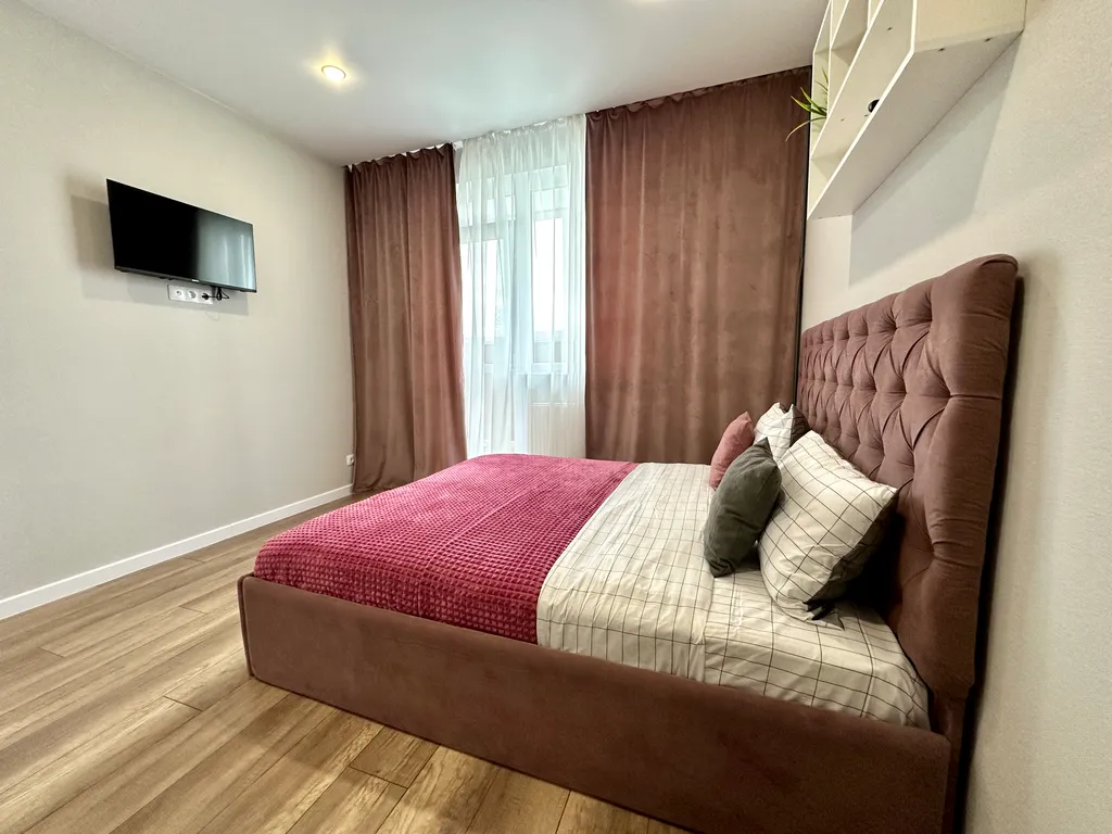 Красивая и уютная студия рядом с ТРЦ Аквамолл