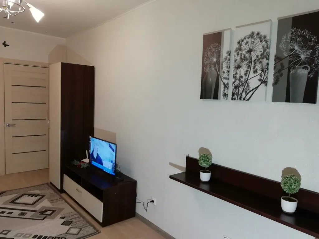 Квартира Квартира Просторная двушка в Ивушках — Великий Новгород