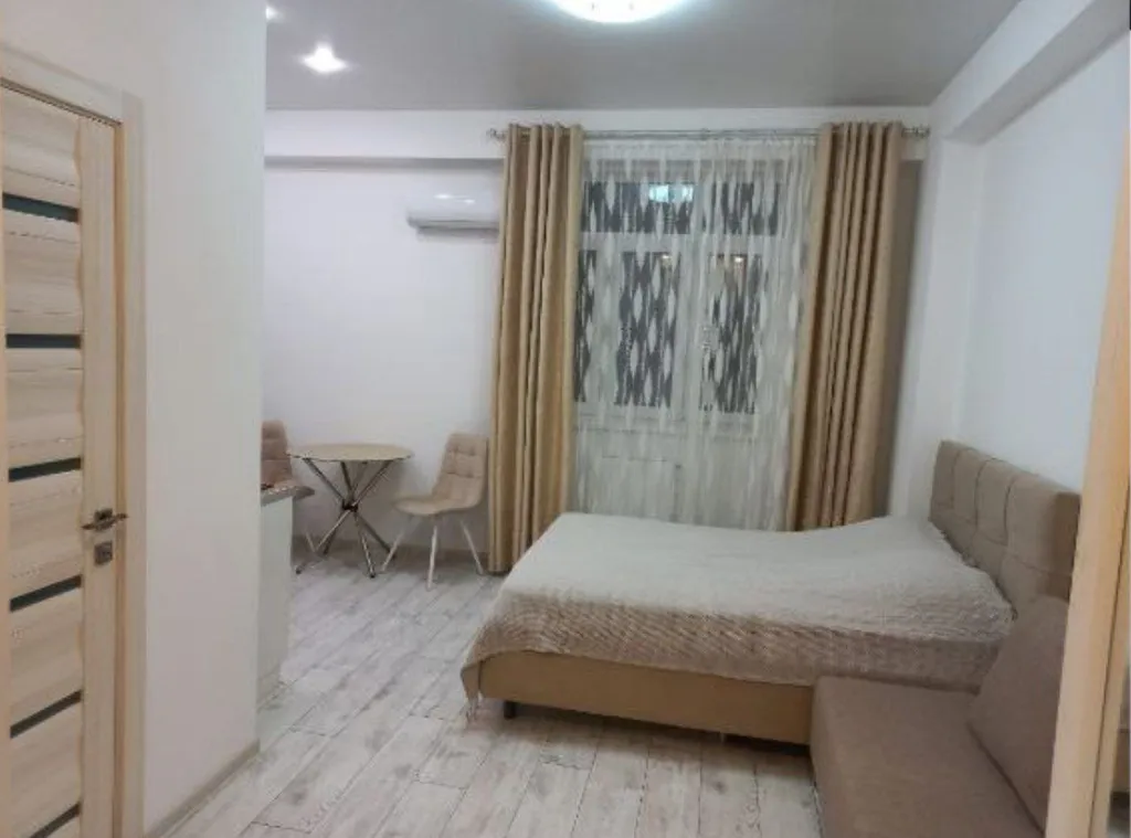 Первая линия, 2 минуты пешком до моря