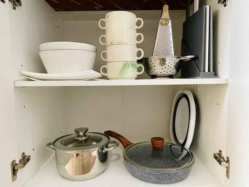 Треугольный дом