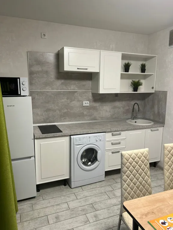 Квартира 3-х комнатные апартаменты Dream House у Аэропорта — Екатеринбург