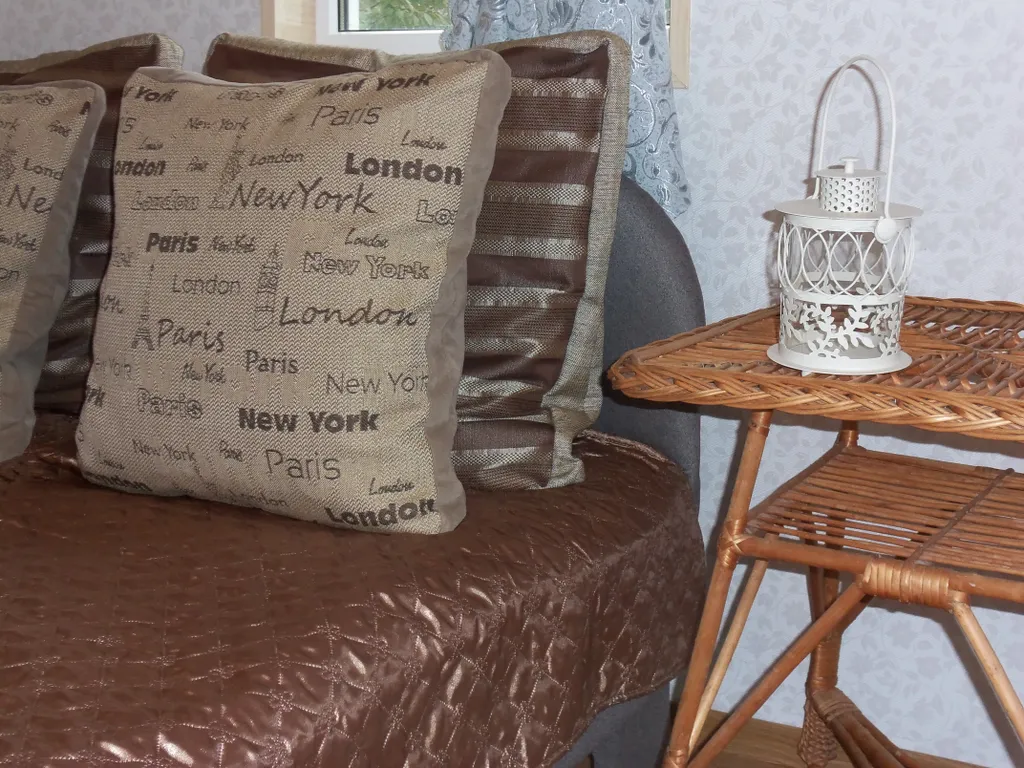 Коттедж Небольшой уютный дом рядом с морем — аренда посуточно в Евпатория