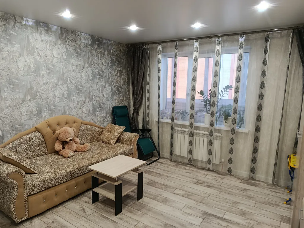 Уютная квартира с видом на Успенский собор и Крепостную Стену.