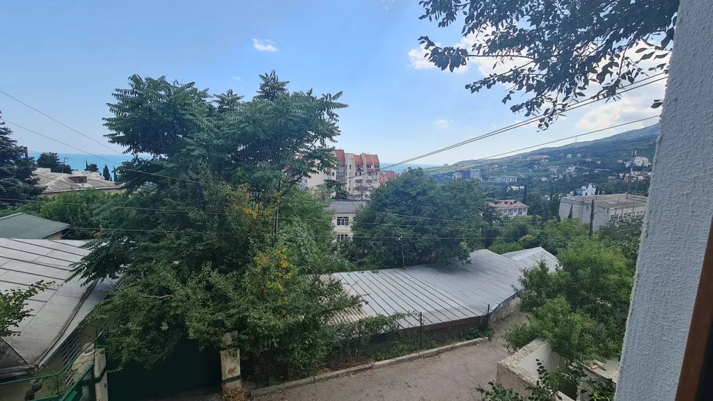 Квартира Квартира Уютный домик на побережье Крыма — Гурзуф