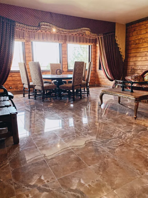 Заповедный шалаш на Волге