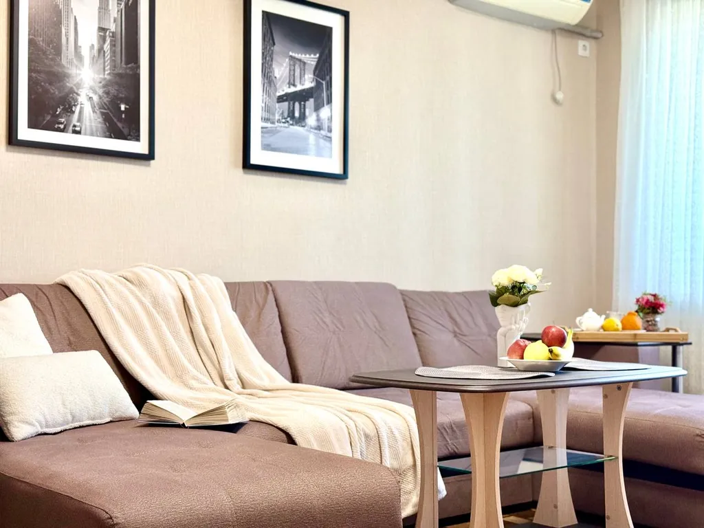 4-комнатная Квартира