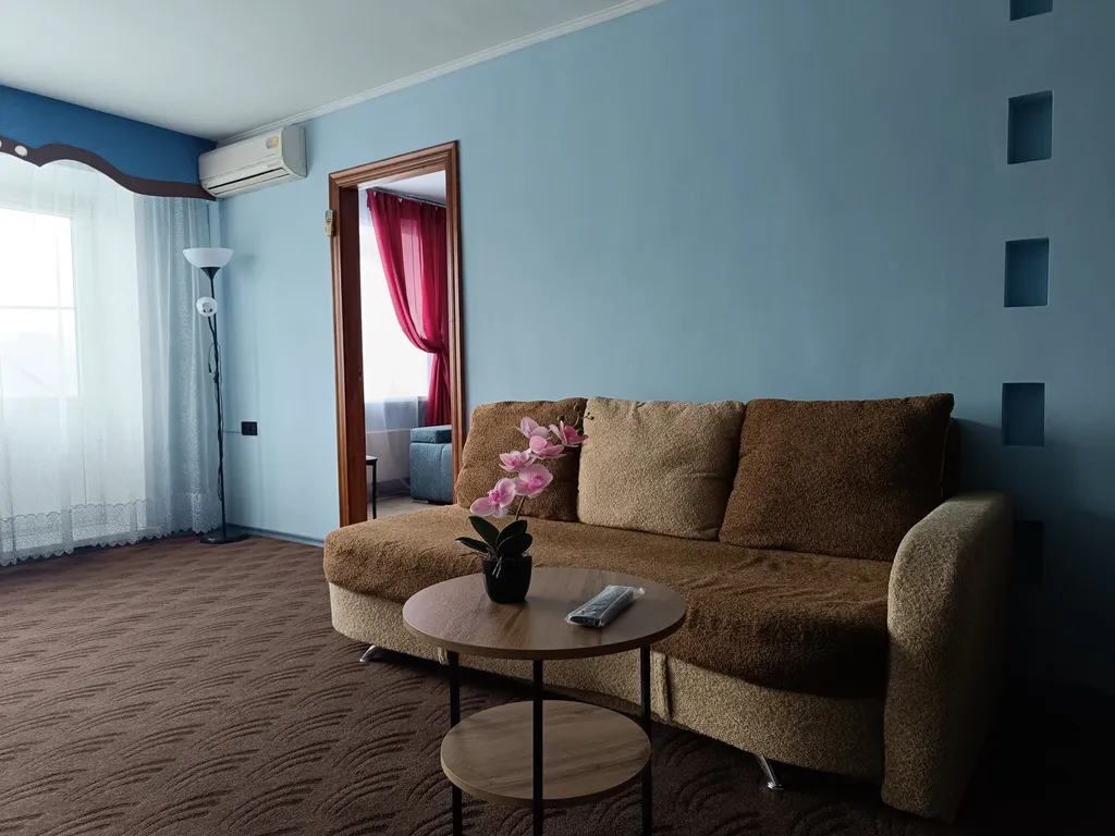 Отличная квартира с кондиционером, бойлером рядом с институтом ФСИН