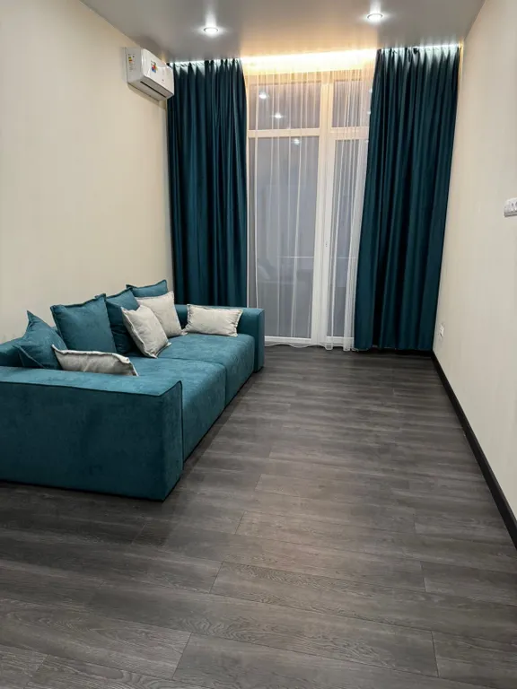 Дом с баней и теплым бассейном