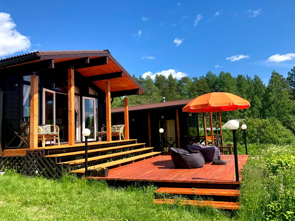 Коттедж Коттедж Шале у озера — Приозерск