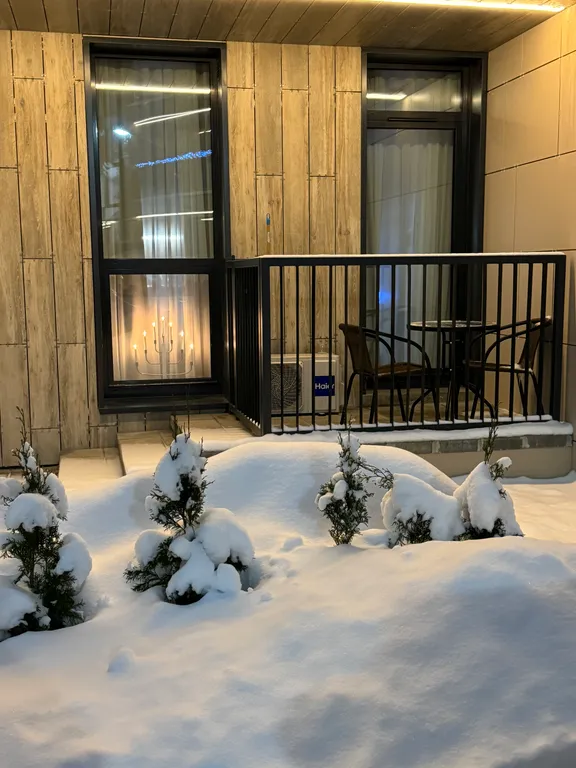 Стильные апартаменты с балконом