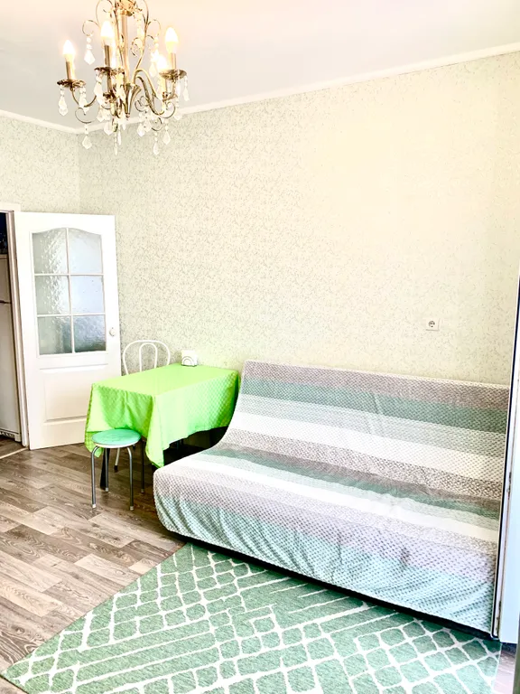 Квартира 2 евро у метро в Приморском районе